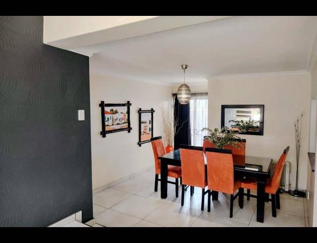 3 BEDROOM TOWNHOUSE FOR SALE IN BRUMA